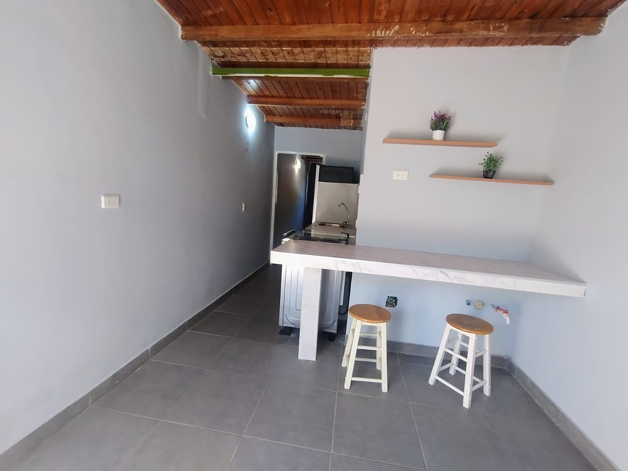 Remax2mil Vende Apartamento En Av 31 De Julio, Municipio Arismendi, Isla De Margarita, Estado Nueva Esparta - Imagen 8