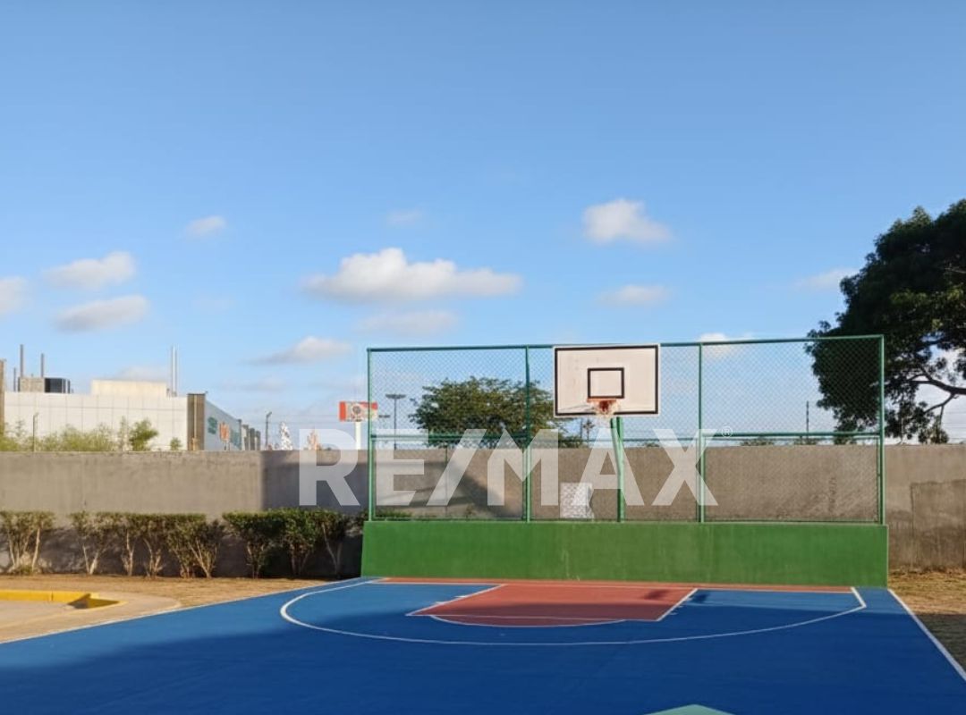Remax2mil Vende Town House En Terraza Del Valle , Municipio Mariño, Isla De Margarita, Estado Nueva Esparta - Imagen 7
