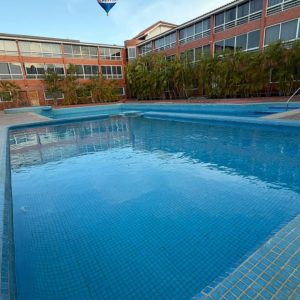 Remax2mil Vende Apartamento En Conjunto Residencial, Plaza Suite, Municipio Antolin Del Campo, Isla De Margarita, Estado Nueva Esparta
