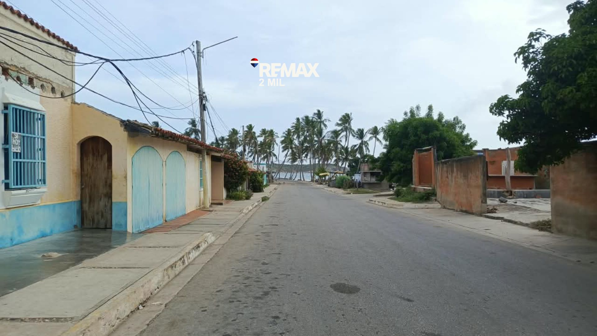 Remax2mil Vende Local En El Tirano, Municipio Antolin Del Campo, Isla De Margarita, Estado Nueva Esparta