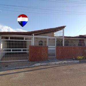 Remax2mil Vende Casa En Urb. Valle Margarita , Municipio Garcia, Isla De Margarita, Estado Nueva Esparta