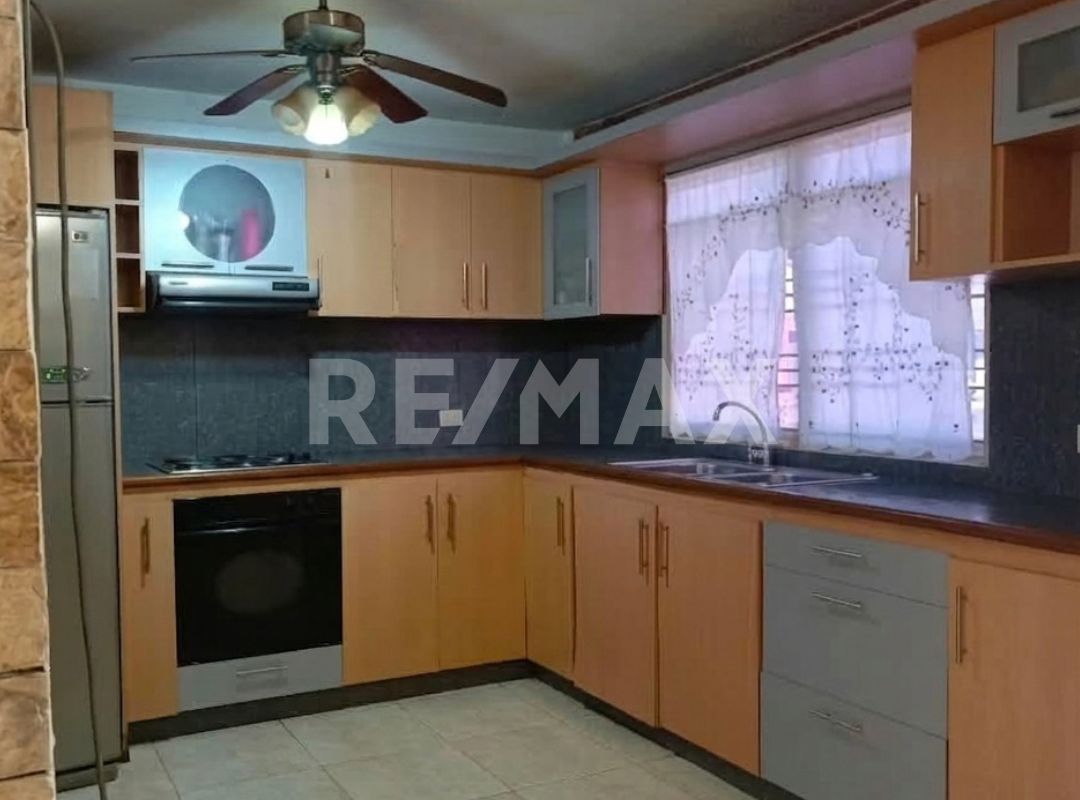 Remax2mil Vende Town House En Terraza Del Valle , Municipio Mariño, Isla De Margarita, Estado Nueva Esparta - Imagen 9