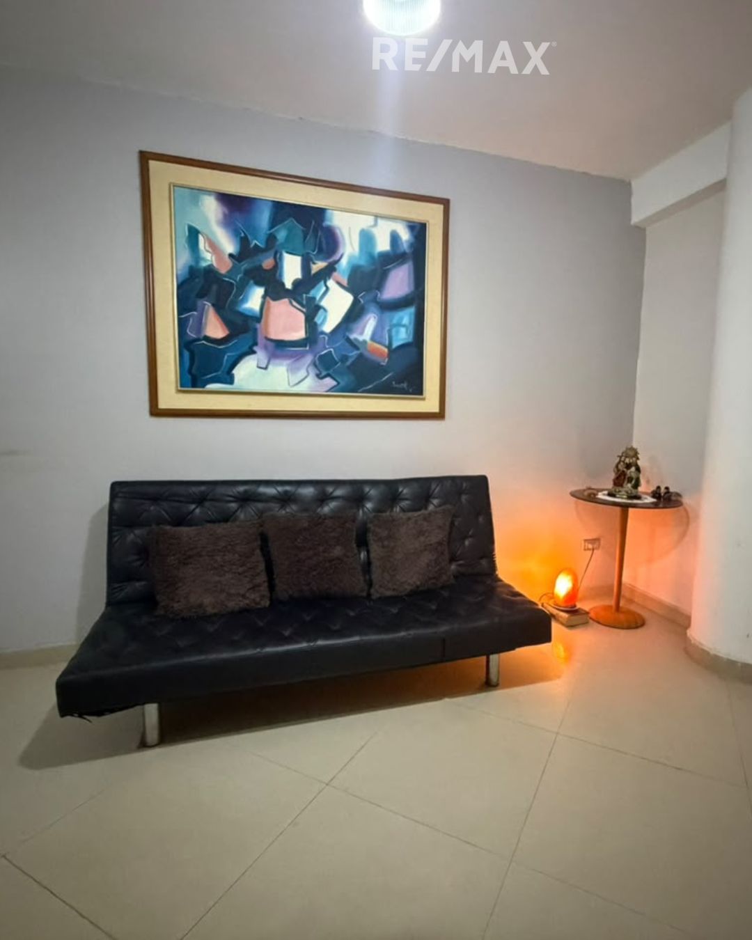 Remax2mil Vende Apartamento En Conjunto Residencial, Plaza Suite, Municipio Antolin Del Campo, Isla De Margarita, Estado Nueva Esparta - Imagen 9