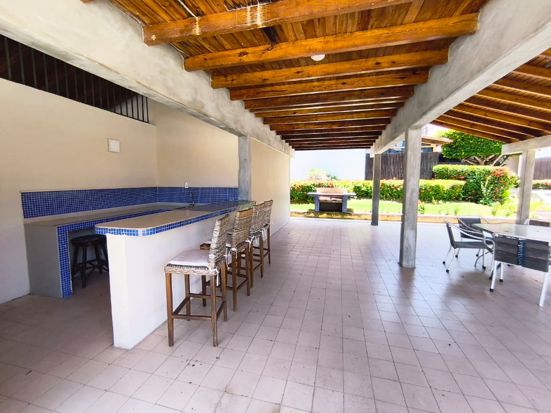 Remax2mil Vende Town House En Pampatar, Resd El Eden/ Paraiso Ll. Municipio Maneiro, Isla De Margarita, Estado Nueva Esparta - Imagen 5