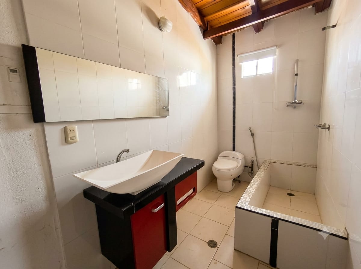 Remax2mil Vende Casa En Sector Playa De Guacuco , Municipio Arismendi, Isla De Margarita, Estado Nueva Esparta - Imagen 17
