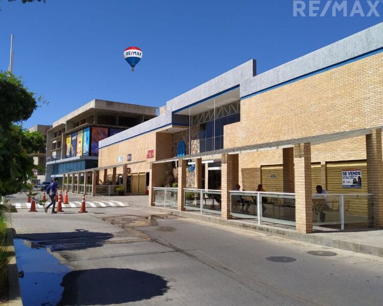 Remax2mil Alquila Local, C.c Mercado La Isla, Municipio Mariño, Isla De Margarita, Estado Nueva Esparta - Imagen 4