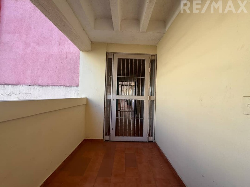 Remax2mil Vende Apartamento En Juan Griego.Resd La Bahía. Municipio Marcano, Isla De Margarita, Estado Nueva Esparta - Imagen 5