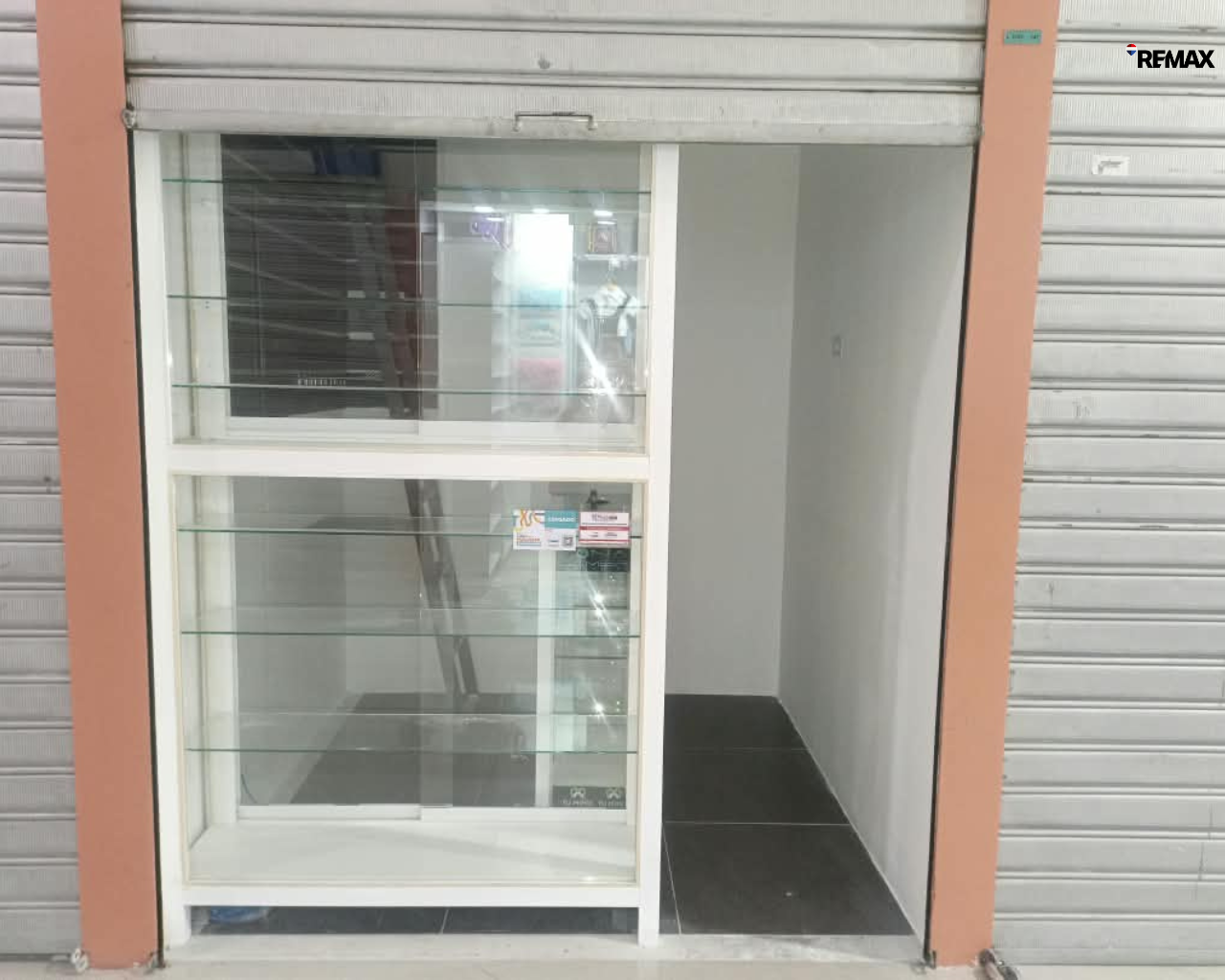 Remax2mil Vende Local,ubicado En C.c Mercado La Isla, Municipio Mariño, Isla De Margarita, Estado Nueva Esparta - Imagen 12