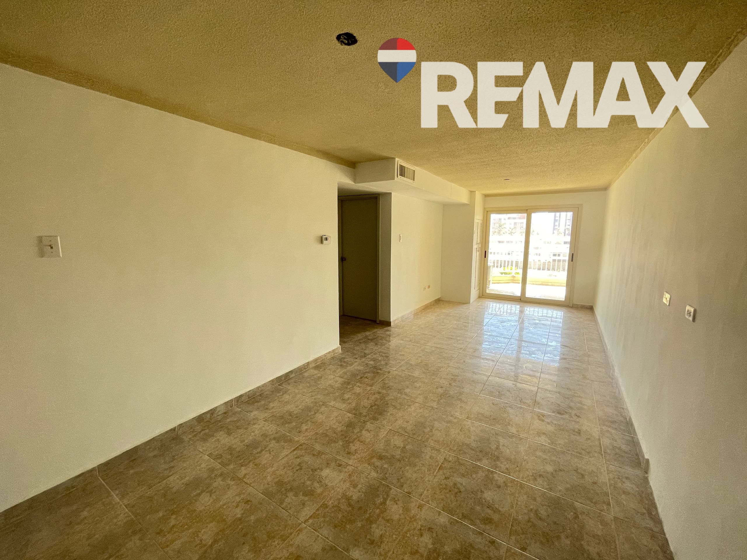 Remax2mil Vende Apartamento,urbanizacion Costa Azul, Municipio Mariño, Isla De Margarita, Estado Nueva Esparta - Imagen 13