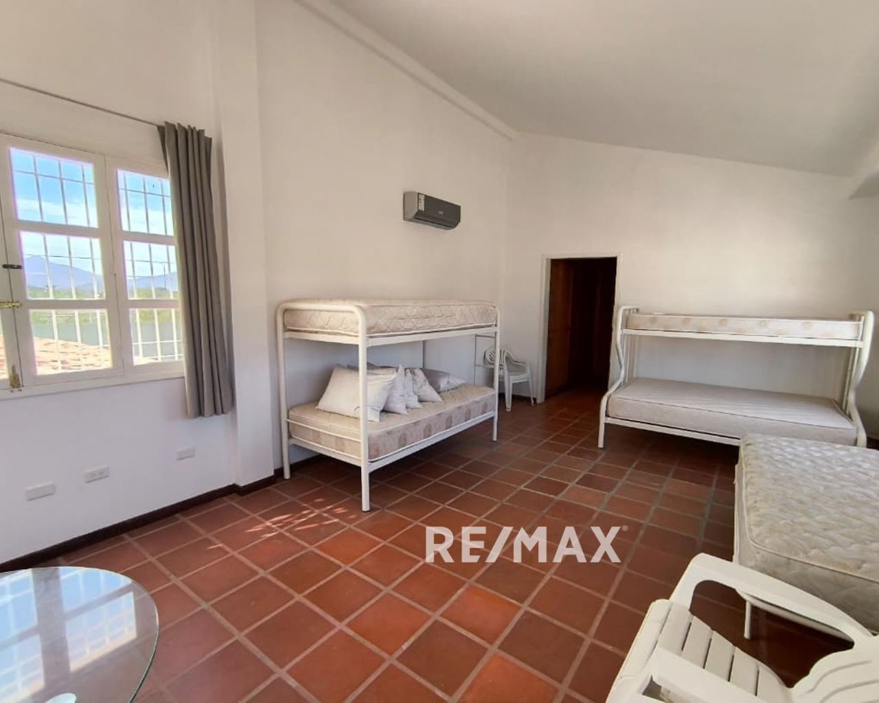 Remax2mil Vende Casa En Juan Griego, Av Bicentenario, Municipio Marcano, Isla De Margarita, Estado Nueva Esparta - Imagen 13