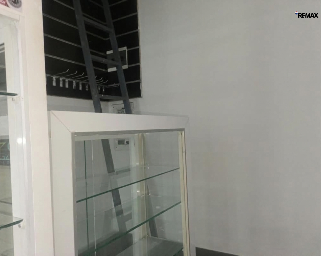 Remax2mil Vende Local,ubicado En C.c Mercado La Isla, Municipio Mariño, Isla De Margarita, Estado Nueva Esparta - Imagen 14