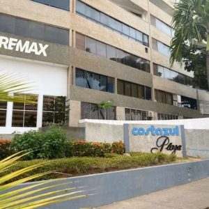 Remax2mil Vende Apartamento En Resd. Costa Azul, Municipio MariƱo, Isla De Margarita, Estado Nueva Esparta