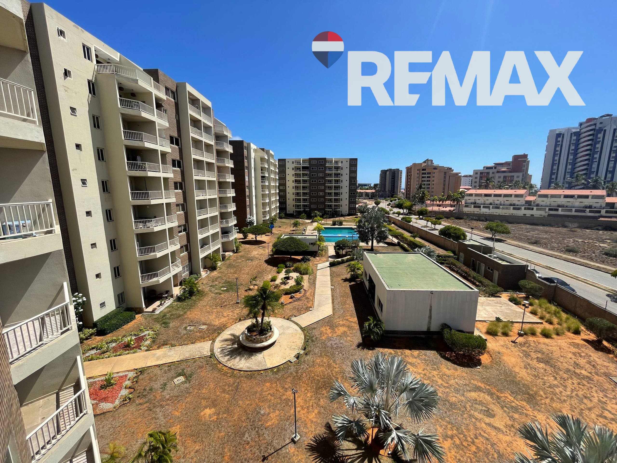 Remax2mil Vende Apartamento,urbanizacion Costa Azul, Municipio Mariño, Isla De Margarita, Estado Nueva Esparta - Imagen 19
