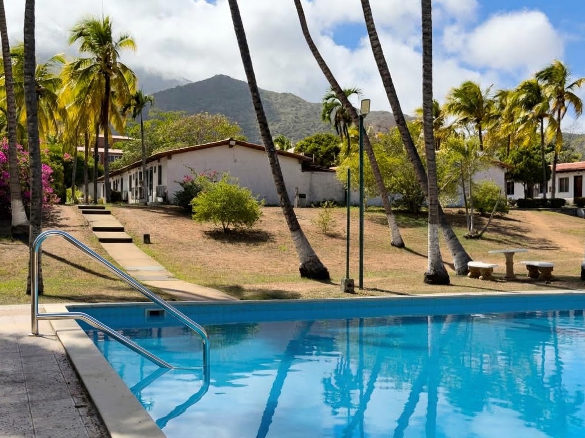 Remax2mil Vende Casa Resd. Tejas Rojas, Municipio Antolin De Campo, Isla De Margarita, Estado Nueva Esparta - Imagen 5