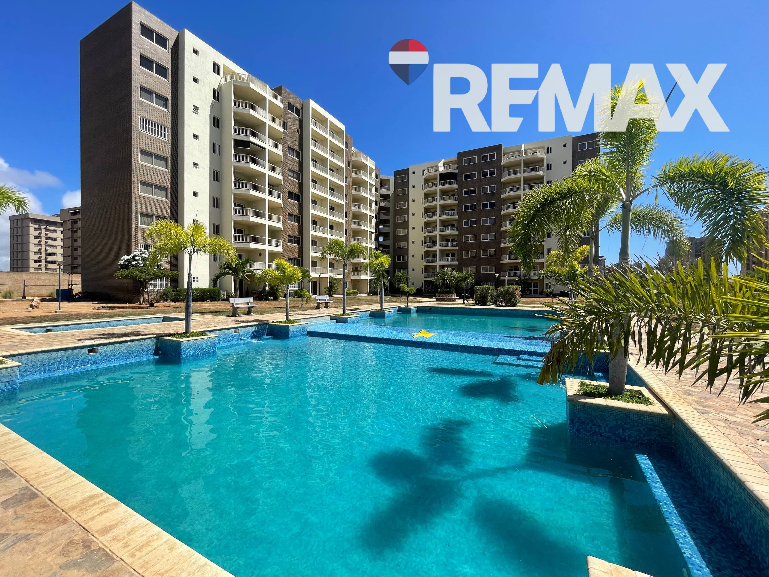 Remax2mil Vende Apartamento,urbanizacion Costa Azul, Municipio Mariño, Isla De Margarita, Estado Nueva Esparta - Imagen 21