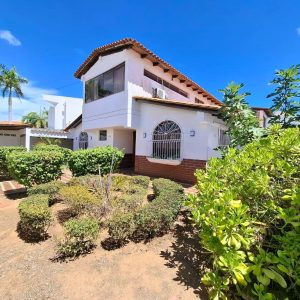 Remax2mil Vende Casa Urbanizacion,playa El Angel, Municipio Maneiro, Isla De Margarita, Estado Nueva Esparta