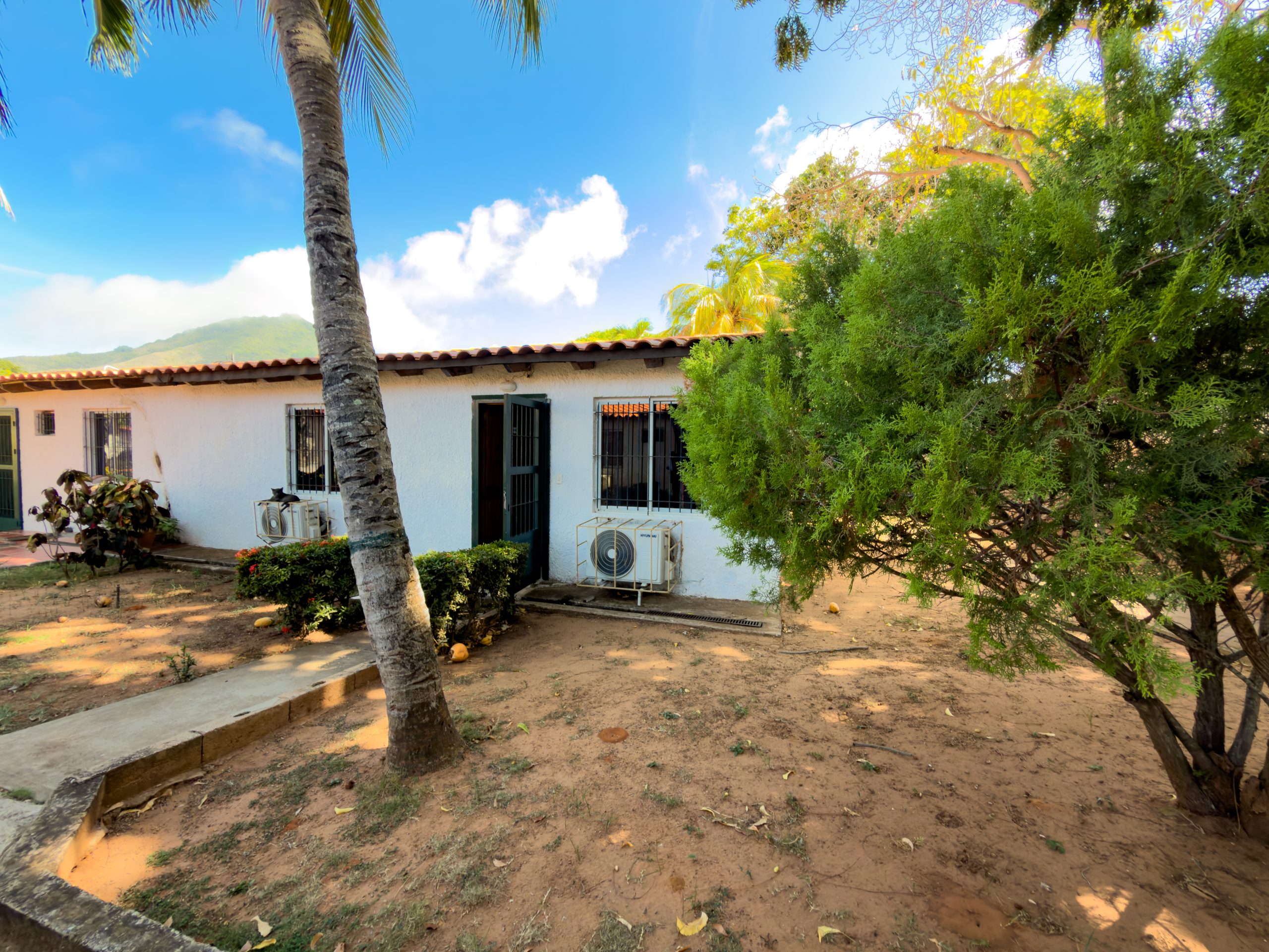 Remax2mil Vende Casa Resd. Tejas Rojas, Municipio Antolin De Campo, Isla De Margarita, Estado Nueva Esparta - Imagen 21