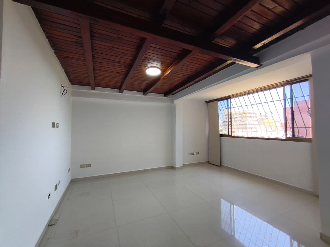 Remax2mil Vende Apartamento En Resd Los Fortinos,municipio Mariño, Isla De Margarita, Estado Nueva Esparta - Imagen 6