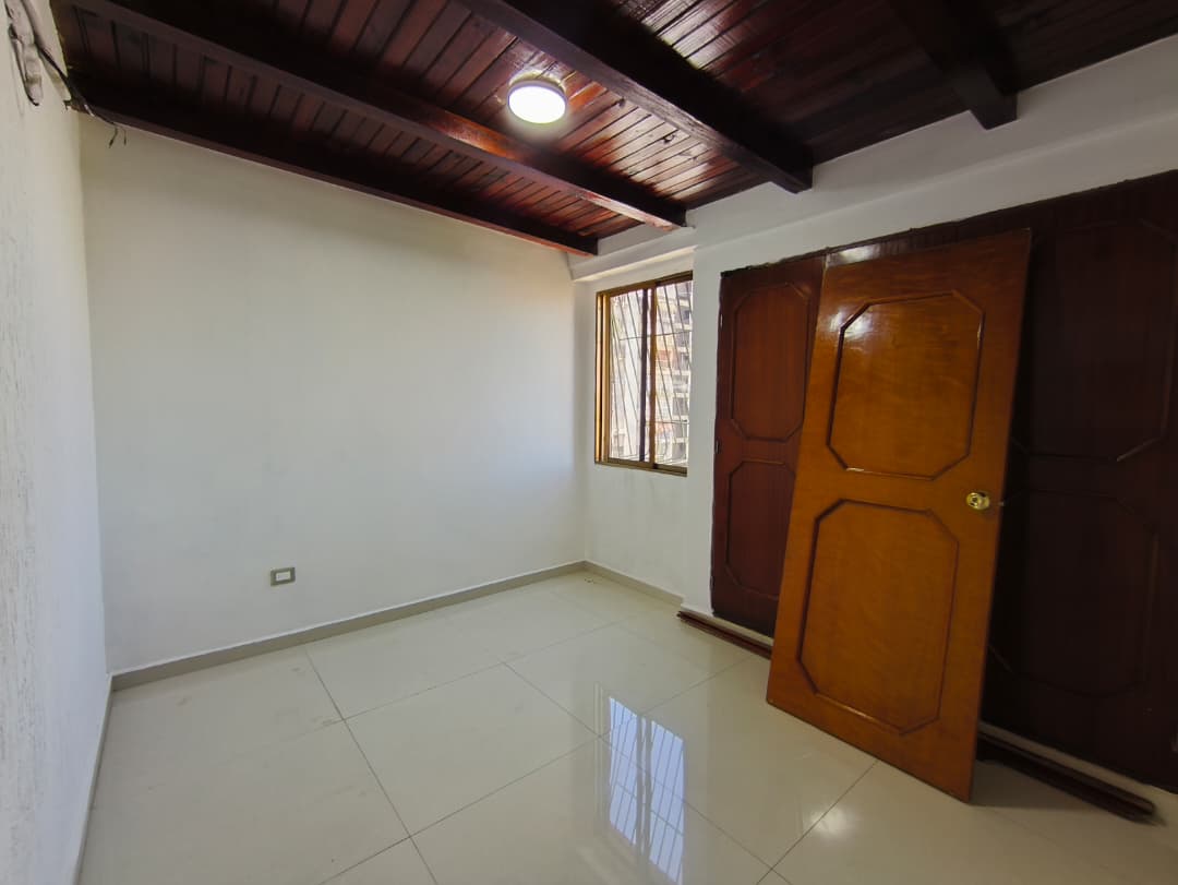Remax2mil Vende Apartamento En Resd Los Fortinos,municipio Mariño, Isla De Margarita, Estado Nueva Esparta - Imagen 9
