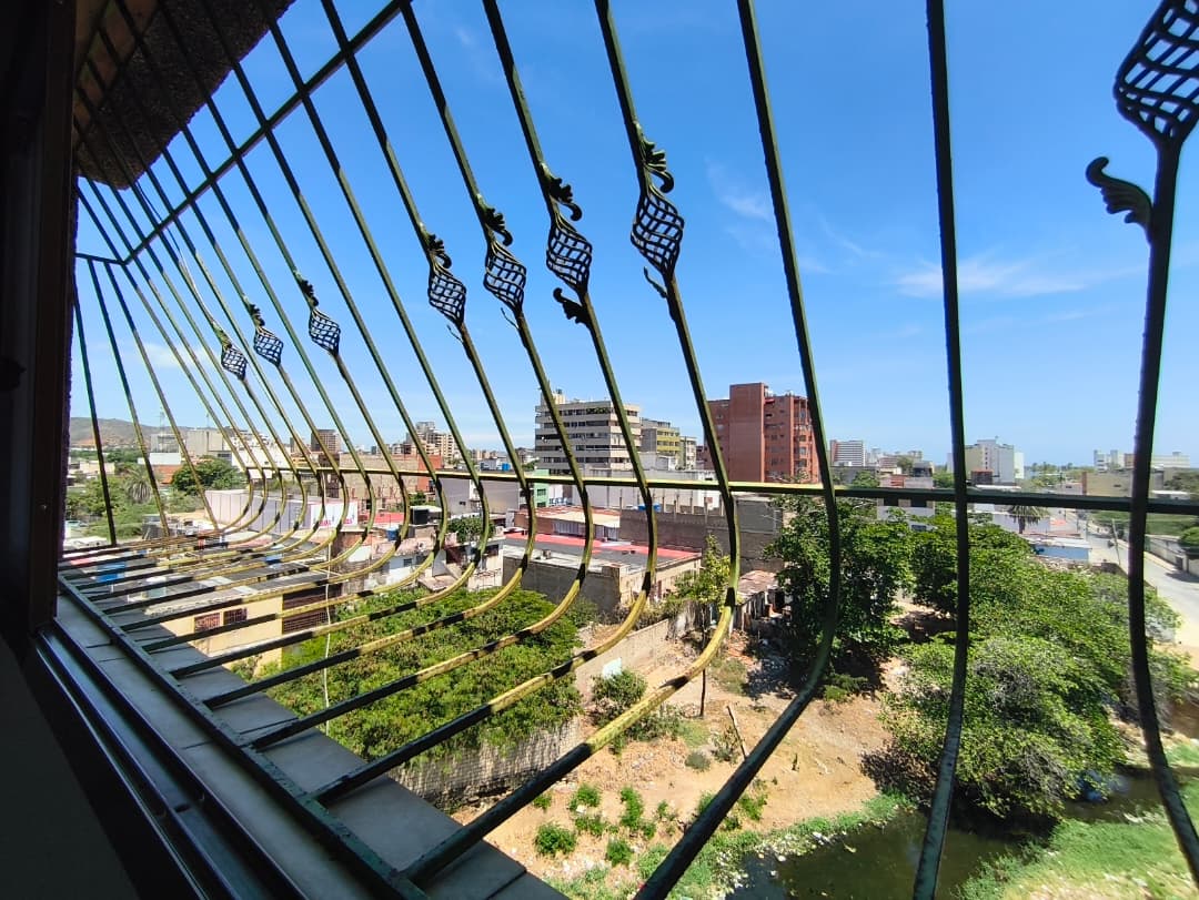 Remax2mil Vende Apartamento En Resd Los Fortinos,municipio Mariño, Isla De Margarita, Estado Nueva Esparta - Imagen 12