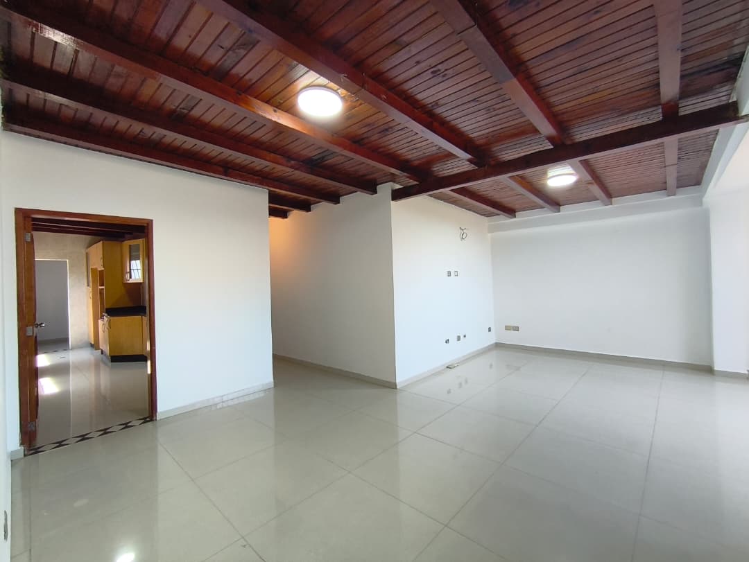 Remax2mil Vende Apartamento En Resd Los Fortinos,municipio Mariño, Isla De Margarita, Estado Nueva Esparta - Imagen 15