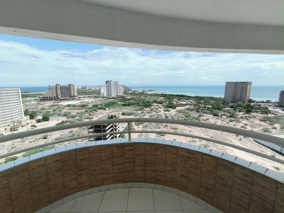 Remax2mil Vende Apartamento. Resd Laguna Suites 2, Municipio Mariño, Isla De Margarita, Estado Nueva Esparta - Imagen 13